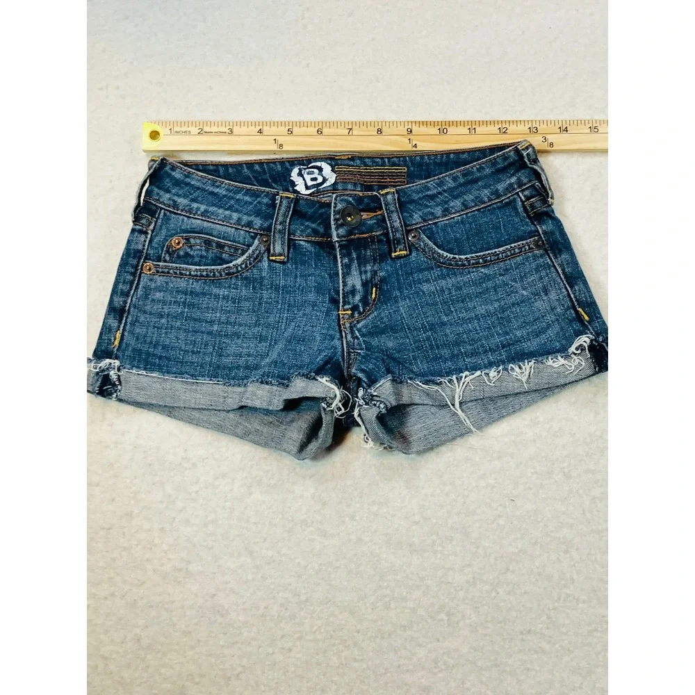 Bullhead Denim Short Shorts Women Size 00 Medium Wash Low Rise Cut Off